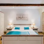 Valentina - Luxurious For 9 People With Xxl Pool And Whirpool فيلة