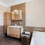 Valentina - Luxurious For 9 People With Xxl Pool And Whirpool فيلة