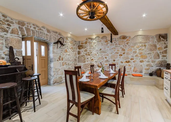 Villa Valentina - Luxurious For 9 People With Xxl Pool And Whirpool Bribir (Primorje-Gorski Kotar)