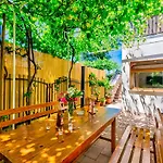Valentina - Luxurious For 9 People With Xxl Pool And Whirpool Villa *