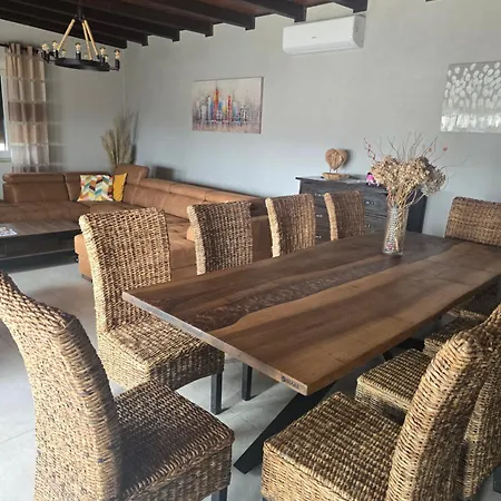 Villa Valentina - Luxurious For 9 People With Xxl Pool And Whirpool *