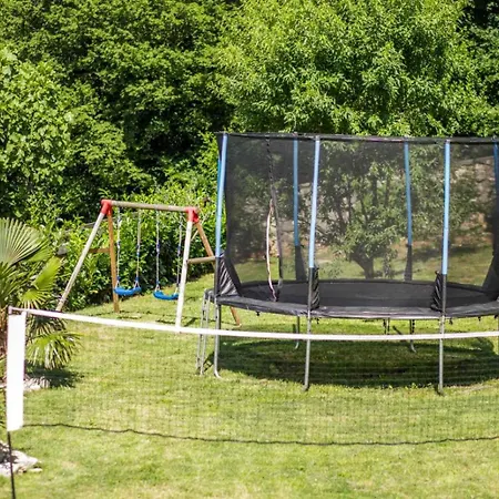 Valentina - Luxurious For 9 People With Xxl Pool And Whirpool *