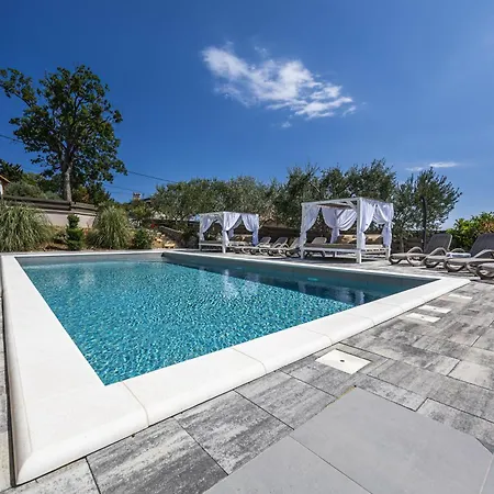 Вилла Valentina - Luxurious For 9 People With Xxl Pool And Whirpool