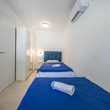 Valentina - Luxurious For 9 People With Xxl Pool And Whirpool Вилла