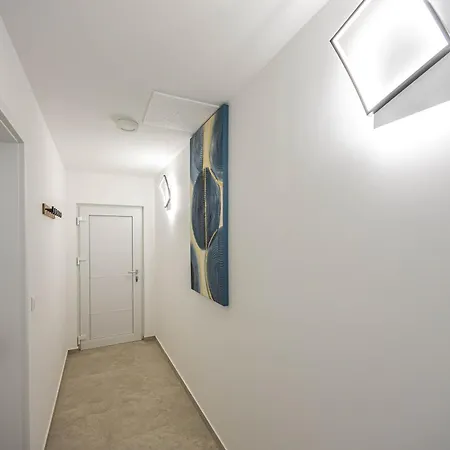 Вилла Valentina - Luxurious For 9 People With Xxl Pool And Whirpool