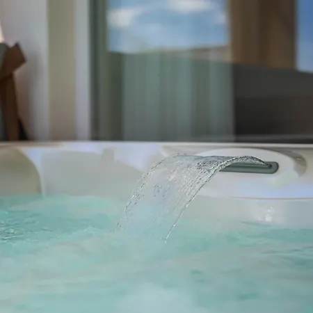 Вилла Valentina - Luxurious For 9 People With Xxl Pool And Whirpool *