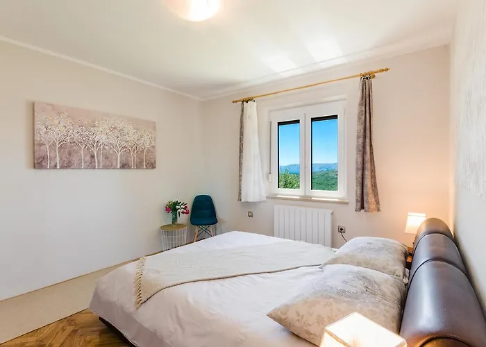 Valentina - Luxurious For 9 People With Xxl Pool And Whirpool * Bribir (Primorje-Gorski Kotar)
