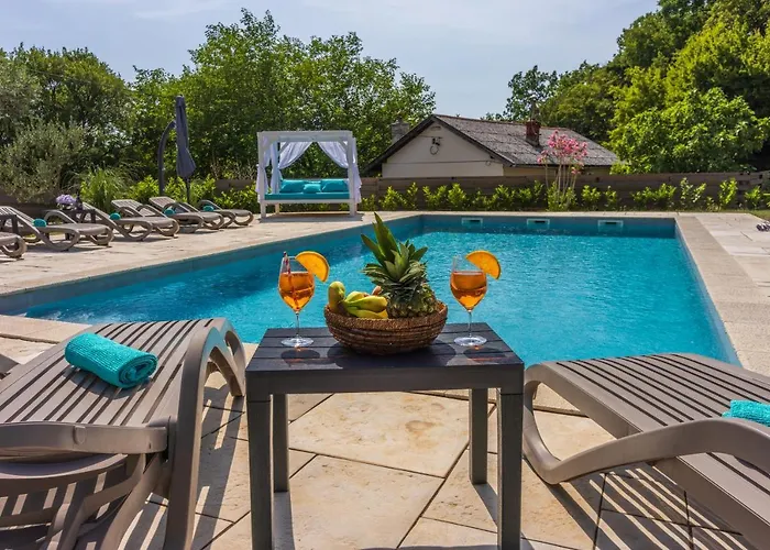 Valentina - Luxurious For 9 People With Xxl Pool And Whirpool * Bribir (Primorje-Gorski Kotar)