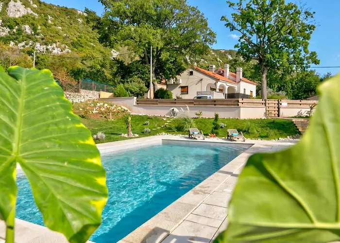 Valentina - Luxurious For 9 People With Xxl Pool And Whirpool Bribir (Primorje-Gorski Kotar)