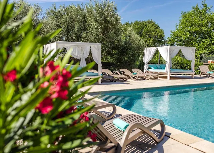 Valentina - Luxurious For 9 People With Xxl Pool And Whirpool Villa Bribir (Primorje-Gorski Kotar)